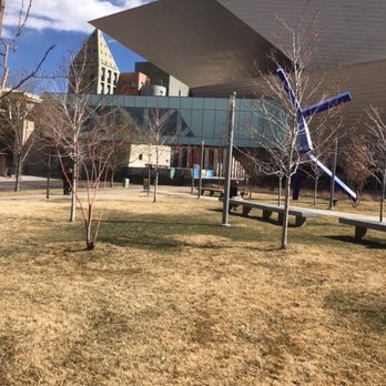 Clyfford Still Museum - Art Museums Near Me - Denver, Colorado