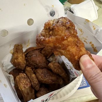 Bonchon Dinkytown - Korean Near Me - Minneapolis, Minnesota