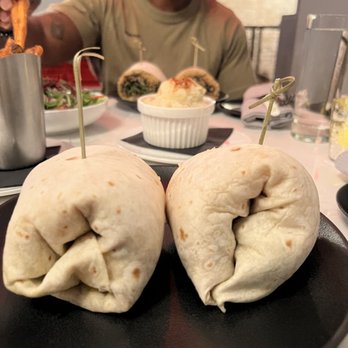 P.S. Kitchen - Beyond Burrito - Vegetarian Near Me - New York, New York