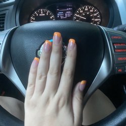 T-H Nails And Spa