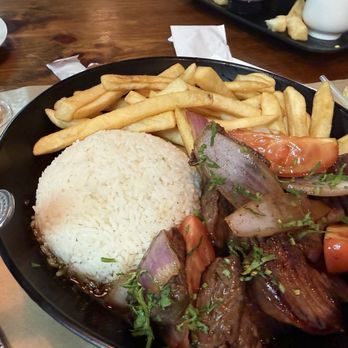 Alicia's Kitchen - Loma saldado - Latin American Near Me - Charlotte, North Carolina Alicia's Kitchen - Loma saldado - Latin American Near Me - Charlotte, North Carolina