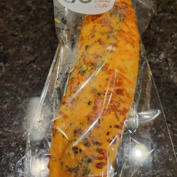 85°C Bakery Cafe-Bellevue - French garlic cheese bread - Bakeries Near Me - Bellevue, Washington
