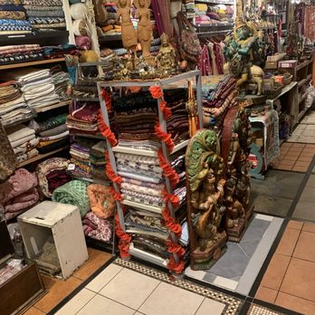 Vintage India NYC - Women's Clothing Near Me - New York, New York Vintage India NYC - Women's Clothing Near Me - New York, New York
