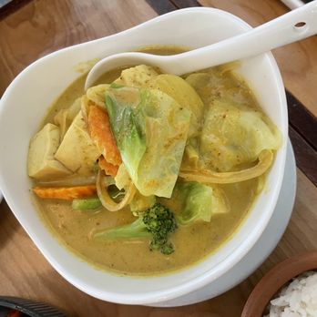 Oraan Thai Eatery - Vegetable Curry - Thai Near Me - San Francisco, California
