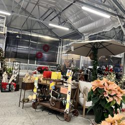 Garden center section