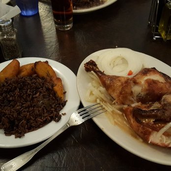 Versailles - Roasted chicken with morros and christanitos (black beans and rice with fried plantains). - Cuban Near Me - Encino, California Versailles - Roasted chicken with morros and christanitos (black beans and rice with fried plantains). - Cuban Near Me - Encino, California