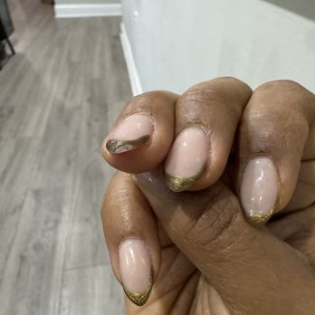 Top Nails - Broken after the 1st day - Nail Salons Near Me - Rockville, Maryland