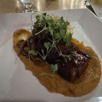 Chefs Kitchen and Cocktails - Shorty's short ribs - Cocktail Bars Near Me - Norfolk, Virginia Chefs Kitchen and Cocktails - Shorty's short ribs - Cocktail Bars Near Me - Norfolk, Virginia