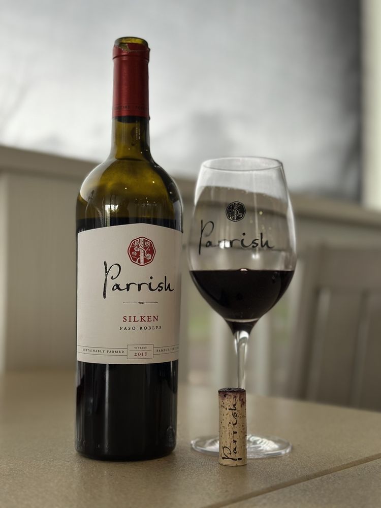 Parrish Family Vineyard Logo