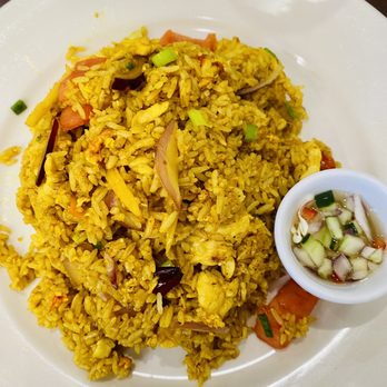 Sunny Thai - F5. Curry Fried Rice Dinner with chicken - Thai Near Me - Arlington, Texas