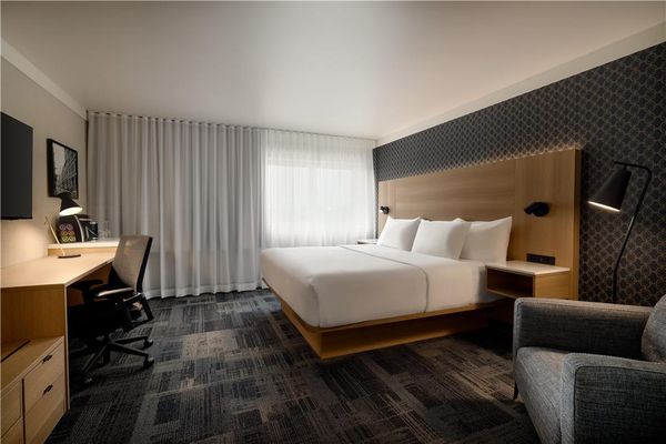 Best Western Plus City Centre/Centre-Ville by null