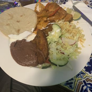 Pupuseria Katarina - Chicken rice beans bread salad - Salvadoran Near Me - Cleveland, Ohio Pupuseria Katarina - Chicken rice beans bread salad - Salvadoran Near Me - Cleveland, Ohio