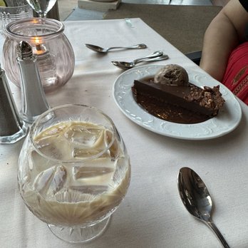 Peter Herdic House - Chocolate Mousse Cake - Bed & Breakfast Near Me - Williamsport, Pennsylvania