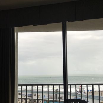 La Quinta by Wyndham Cocoa Beach Oceanfront - Out window - Hotels Near Me - Cocoa Beach, Florida La Quinta by Wyndham Cocoa Beach Oceanfront - Out window - Hotels Near Me - Cocoa Beach, Florida