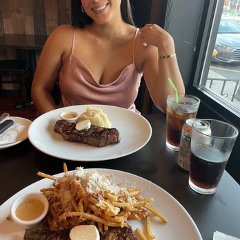Eleazar Steakhouse - Steakhouses Near Me - Harrison, New Jersey