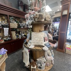 Tri-County Gift Basket Company - Interior