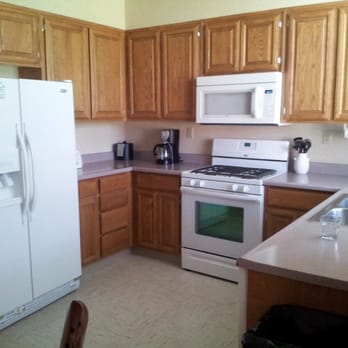 Westwind Inn - Dishes, cookware, soap is provided. - Hotels Near Me - Fairfield, California