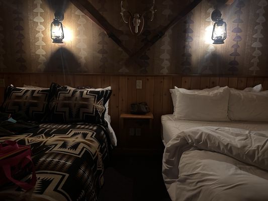 Urban Cowboy Lodge by null