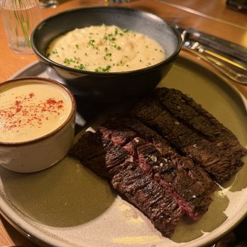 Cindy's Rooftop - Skirt steak sub pomme puree - New American Near Me - Chicago, Illinois