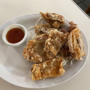 Thai Bistro Suksabay - House Fried Chicken - Thai Near Me - Aiea, Hawaii