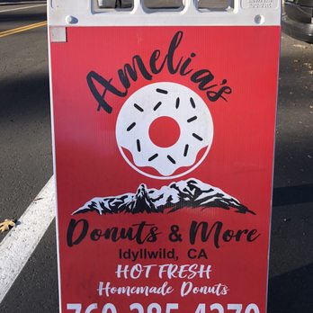 Amelia’s Donuts Bakery Cafe - Street sign - Donuts Near Me - Idyllwild, California