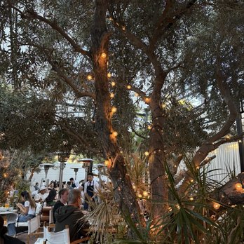 Laurel Hardware - New American Near Me - West Hollywood, California
