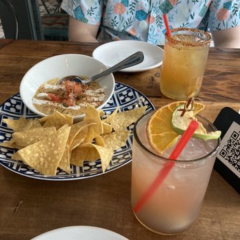 Bésame - Crawfish queso, sangria, margarita - Tapas/Small Plates Near Me - New Orleans, Louisiana Bésame - Crawfish queso, sangria, margarita - Tapas/Small Plates Near Me - New Orleans, Louisiana