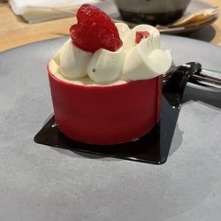 Bachour Café at The Collection - Strawberry cheesecake