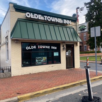 Olde Towne Inn - Old Town Inn store front - Seafood Near Me - Upper Marlboro, Maryland
