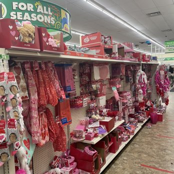 Dollar Tree - Seasonal Section - Discount Store Near Me - Smyrna, Georgia Dollar Tree - Seasonal Section - Discount Store Near Me - Smyrna, Georgia
