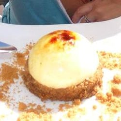 Brasserie Double Sens - Delicious delicious creme brulee