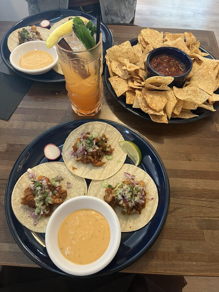 Del Lago — Mexican restaurant in Lake George