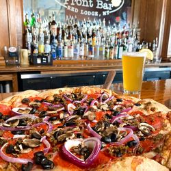 Natali's Front Bar - Pizza
