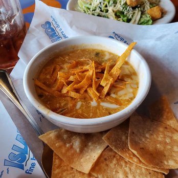Islands Restaurant - Soup - American Near Me - Thousand Oaks, California