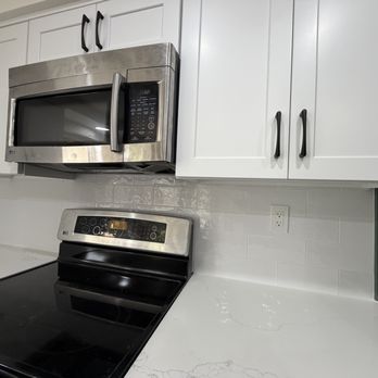 Valley Build Remodeling & Construction - Kitchen Remodeling in Simi Valley - General Contractors Near Me - Simi Valley, California