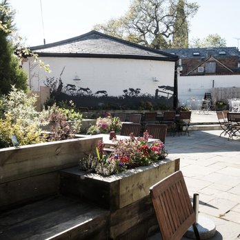 Fox & Hounds - Pubs Near Me - Lyndhurst, HAM Fox & Hounds - Pubs Near Me - Lyndhurst, HAM