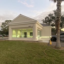 Exterior outside entrance of Bayview Dental - BayView Dental 2864 Clark Rd Sarasota, FL - Sarasota, Florida Exterior outside entrance of Bayview Dental - BayView Dental 2864 Clark Rd Sarasota, FL - Sarasota, Florida