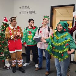 Lasc - Christmas costume contest!! Bambi looks amazing!