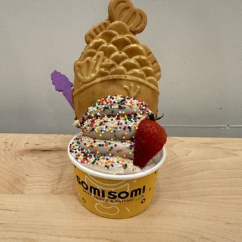 Somisomi - Upside down Ah Boong - Ice Cream & Frozen Yogurt Near Me - Las Vegas, Nevada