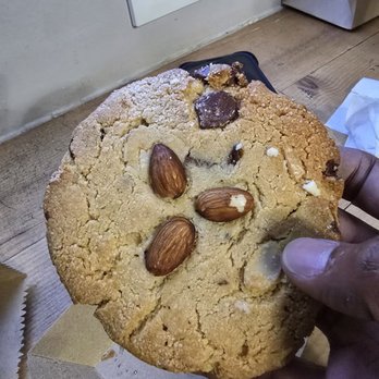Cabo Coffee Company - GF chocolate chip cookie - Coffee & Tea Near Me - Cabo San Lucas, BCS Cabo Coffee Company - GF chocolate chip cookie - Coffee & Tea Near Me - Cabo San Lucas, BCS