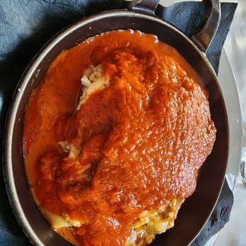 Lucca's Pizzeria & Ristorante - Pizza Near Me - La Grange, Illinois Lucca's Pizzeria & Ristorante - Pizza Near Me - La Grange, Illinois