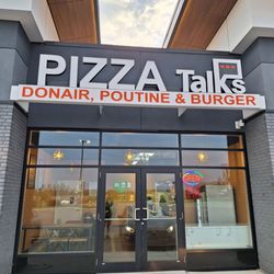 Pizza Talks & Donair - Entrance