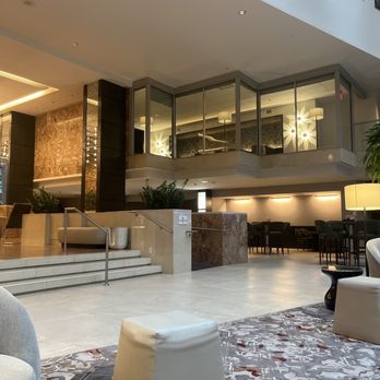 Hilton Washington DC Capitol Hill - Waiting for checking in. Two hours in waiting. - Hotels Near Me - Washington Dc, District of Columbia