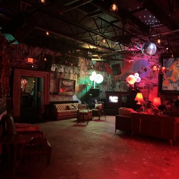 Rhythm & Vine - Inside- so cool - Music Venues Near Me - Fort Lauderdale, Florida Rhythm & Vine - Inside- so cool - Music Venues Near Me - Fort Lauderdale, Florida