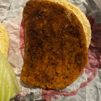 Wendy's - Nasty Spicy Chicken sandwich, who serves this to their customers!! - Fast Food Near Me - Modesto, California