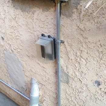 Penna Electric - The dedicated circuit is coming down that conduit. - Electricians Near Me - Lawndale, California Penna Electric - The dedicated circuit is coming down that conduit. - Electricians Near Me - Lawndale, California