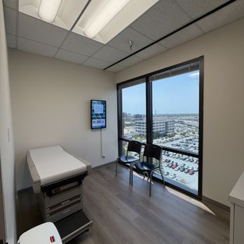 Emmaus Healthcare - Exam Room - Family Practice Near Me - Houston, Texas Emmaus Healthcare - Exam Room - Family Practice Near Me - Houston, Texas