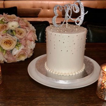 Cake Bash Studio - Miredys wonderful cake - Bakeries Near Me - Lake Balboa, California