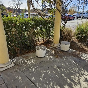 Pro Studio By Elsa - Sitting area outside - Makeup Artists Near Me - Santa Clarita, California Pro Studio By Elsa - Sitting area outside - Makeup Artists Near Me - Santa Clarita, California