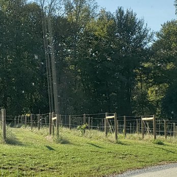 Hocking Hills Winery - Winery Driveway - Wine Tasting Room Near Me - Logan, Ohio Hocking Hills Winery - Winery Driveway - Wine Tasting Room Near Me - Logan, Ohio